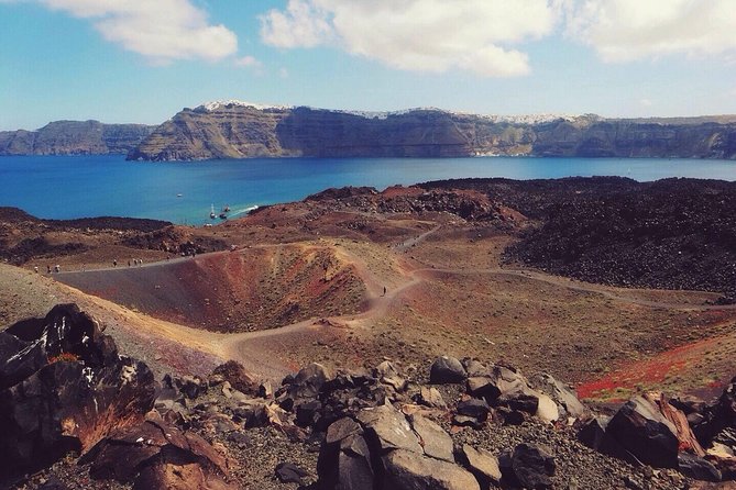 Santorini Volcanic Islands Cruise: Volcano, Hot Springs and Thirassia - A volcanic day around Santorini’s caldera