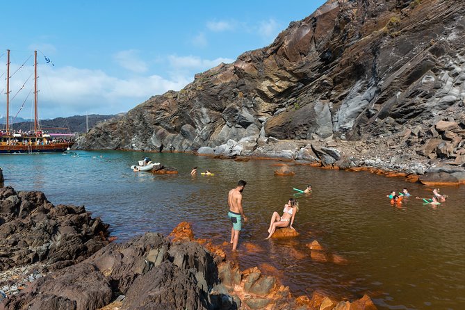 Santorini Volcano and Hot Springs Cruise Tour from Fira Old Port - Who will enjoy this most?