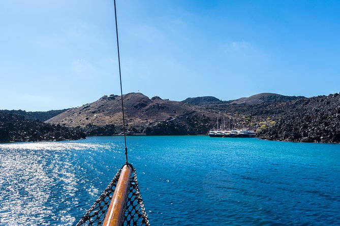 Santorini Volcano and Hot Springs Cruise Tour from Fira Old Port - Timing, weather, and the small details that matter