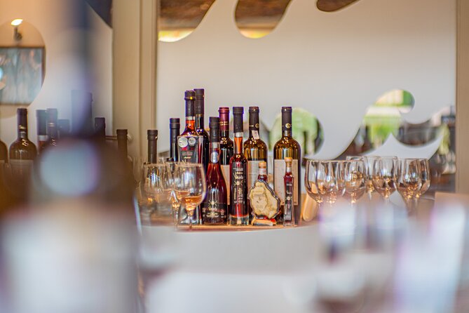 Santorini: Wine Tour with Sunset in Oia - The road between the wineries