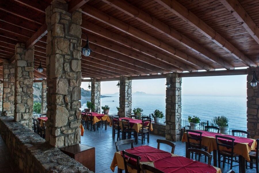Self-Drive Jeep Safari to South Coast, Palm Beach & Canyons - Lunch with regional Cretan specialties