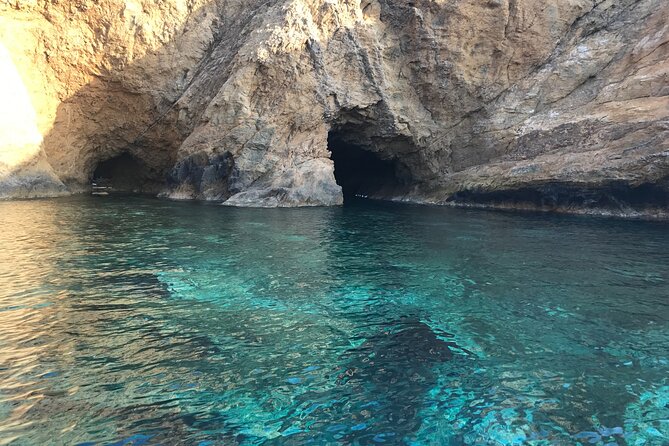 Shared Mykonos Sail Cruise to Delos and Rhenia Islands - Sailing to Rhenia for swimming and lunch