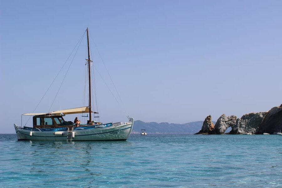Skiathos: Boat Cruise with Dinner & Sunset Viewing - Lalaria, Caves, and the Castle Coast