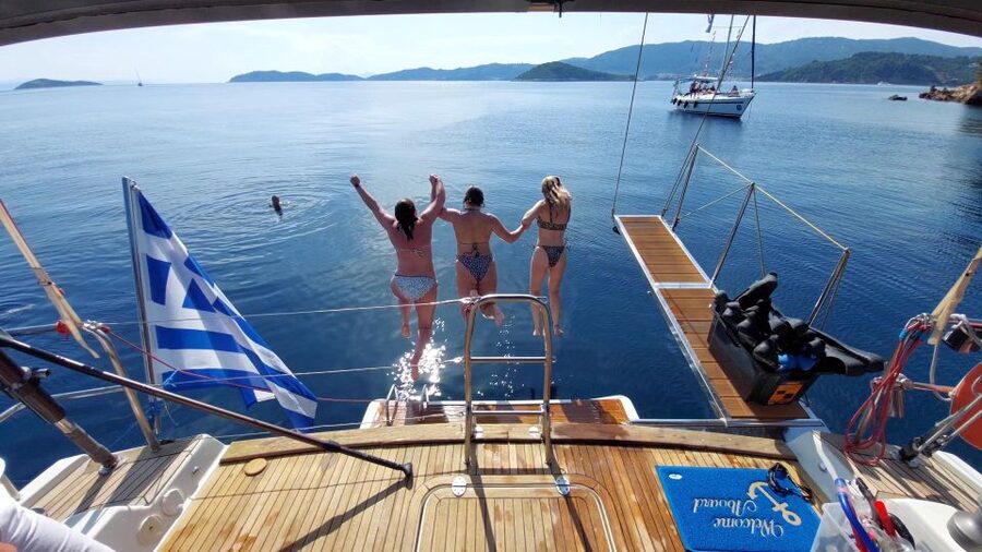 Skiathos: Full-Day Sailing Cruise with Lunch - Argos Beach and Dasia Sea Caves
