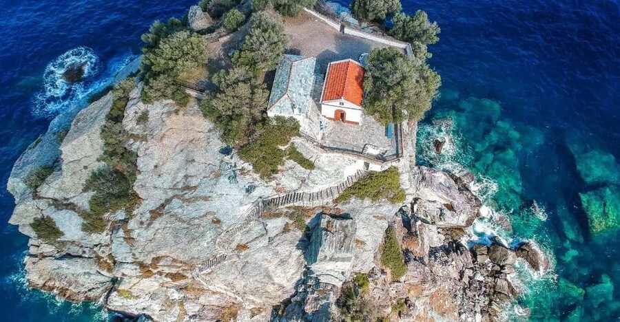 Skopelos: Mamma Mia Experience - St. John’s Chapel and the 199-step climb