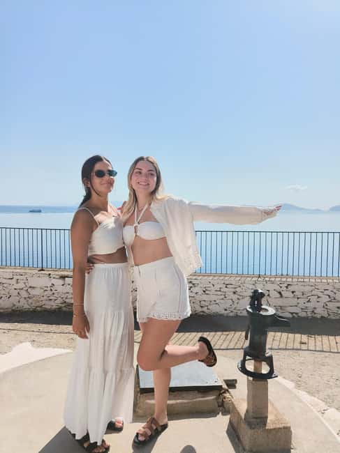 Skopelos: Mamma Mia Tour - The bus ride through Skopelos
