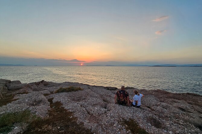 Small Group Sunset Sea Kayaking in Athens Riviera with Snorkeling - The return at sunset