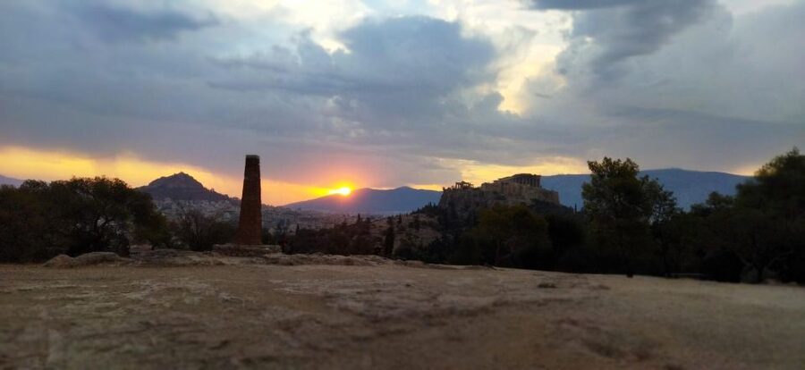 Sunrise Yoga & Meditation Acropolis & 360 view - The view is the main value