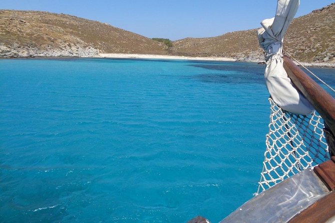The Authentic Rhenia-Delos Cruise - Greek Barbecue Lunch on the Boat