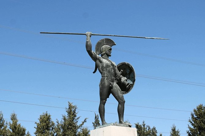 Thermopylae and Delphi full day private tour from Athens - Standing at the Thermopylae battlefield