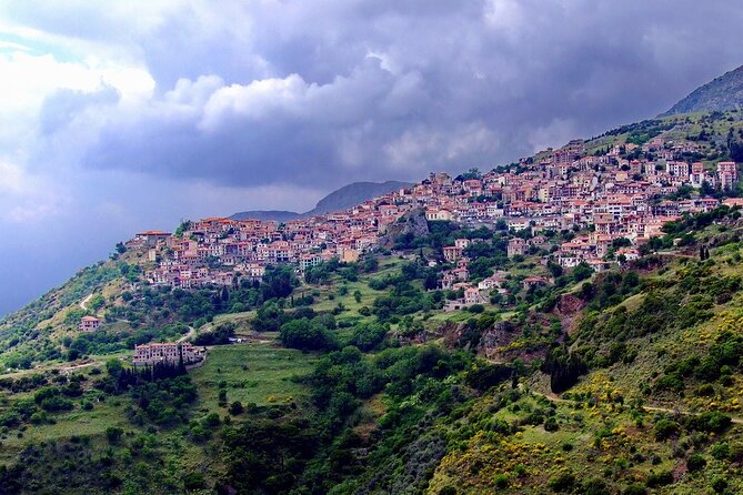 Thermopylae, Meteora and Delphi Private Full Day Tour - What the private format adds