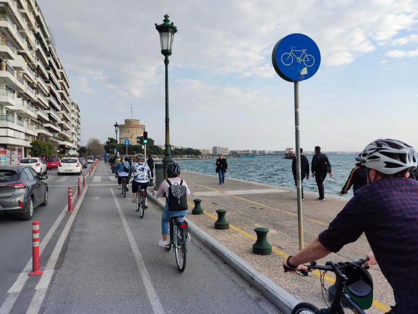 Thessaloniki: e-Bike Tour - From the White Tower to Navarinou Square