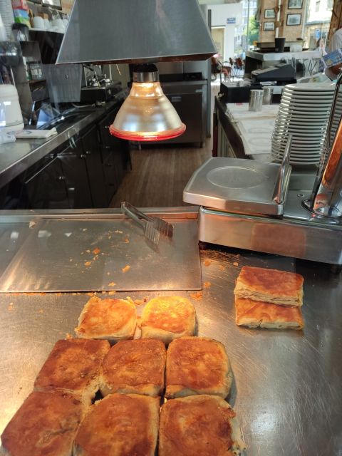 Thessaloniki: Food and Walking Tour with Tastings - Agora Modiano and the cheese stop