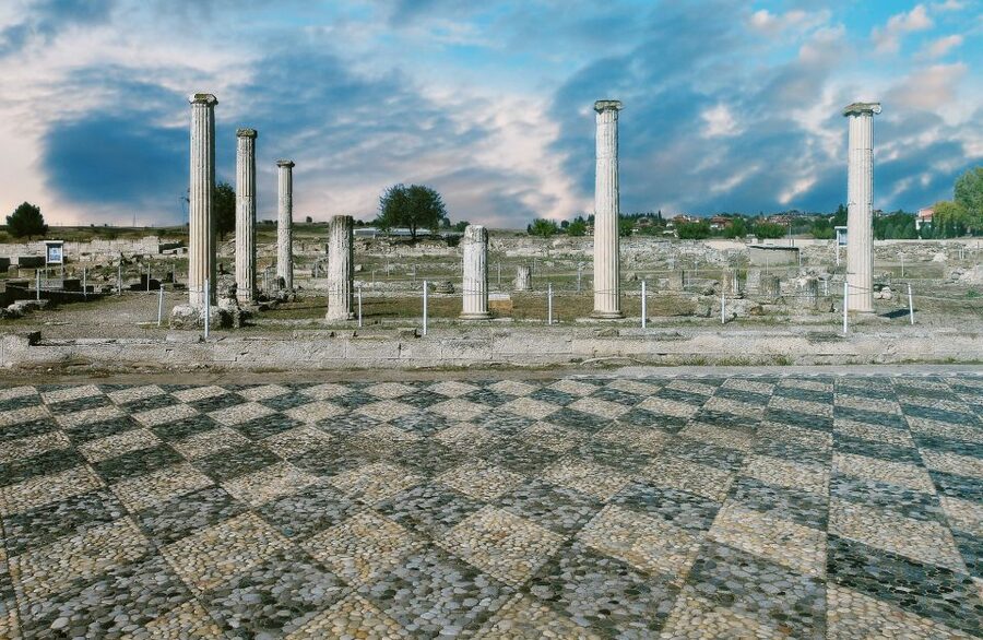 Thessaloniki: Vergina and Pella Day Trip - The real cost and what you get for it