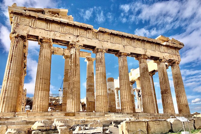 Visit of the Acropolis with an official guide in Spanish - Starting with the Acropolis and its wider story
