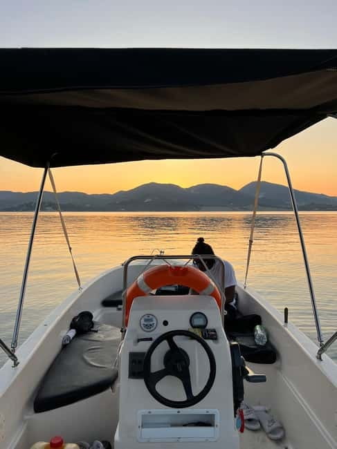 Zakynthos: Laganas Bay, Myzithres & Turtles Speedboat Tour - Marathonisi, the final 45-minute swim