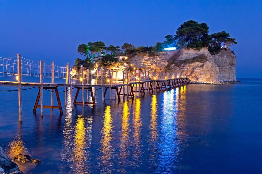 Zakynthos: Romantic Sunset Tour to Mizithres and Agalas Cave - The Well of Oinouson adds a sense of scale